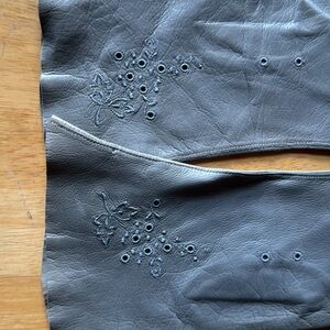 Vintage leather gloves